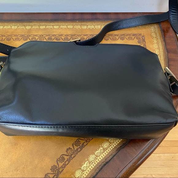 India Hicks Maddison May Black Leather CrossBody - Picture 5 of 11